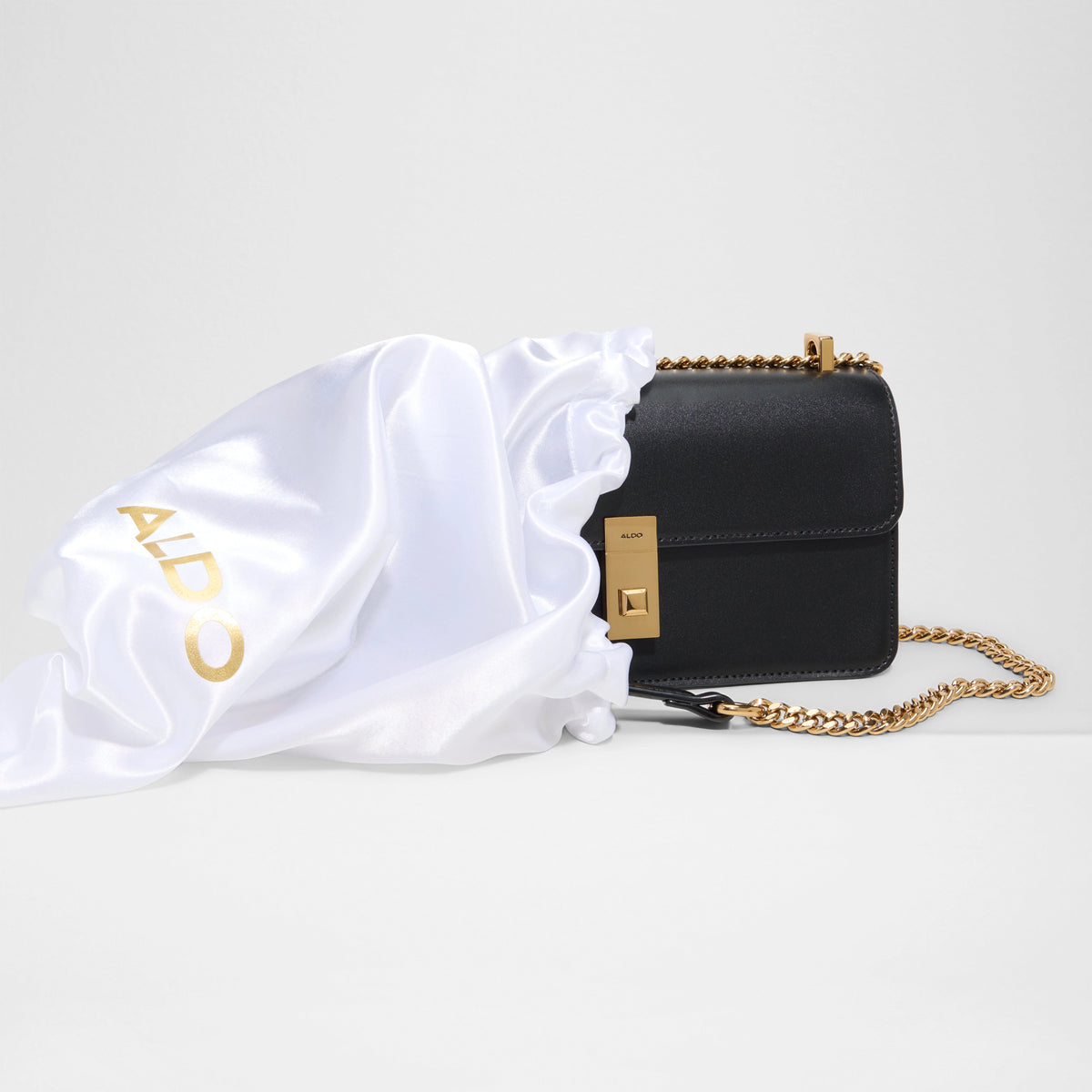 Ravisa Cross Body Bag