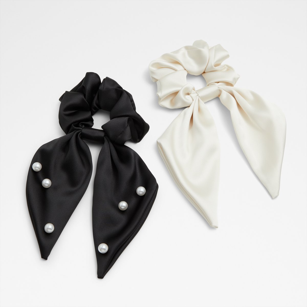 Rejean Scrunchie