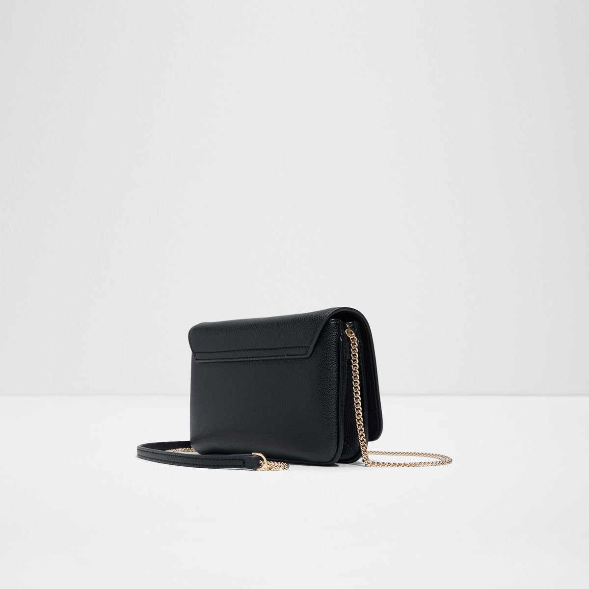 Riverly Cross Body Bag