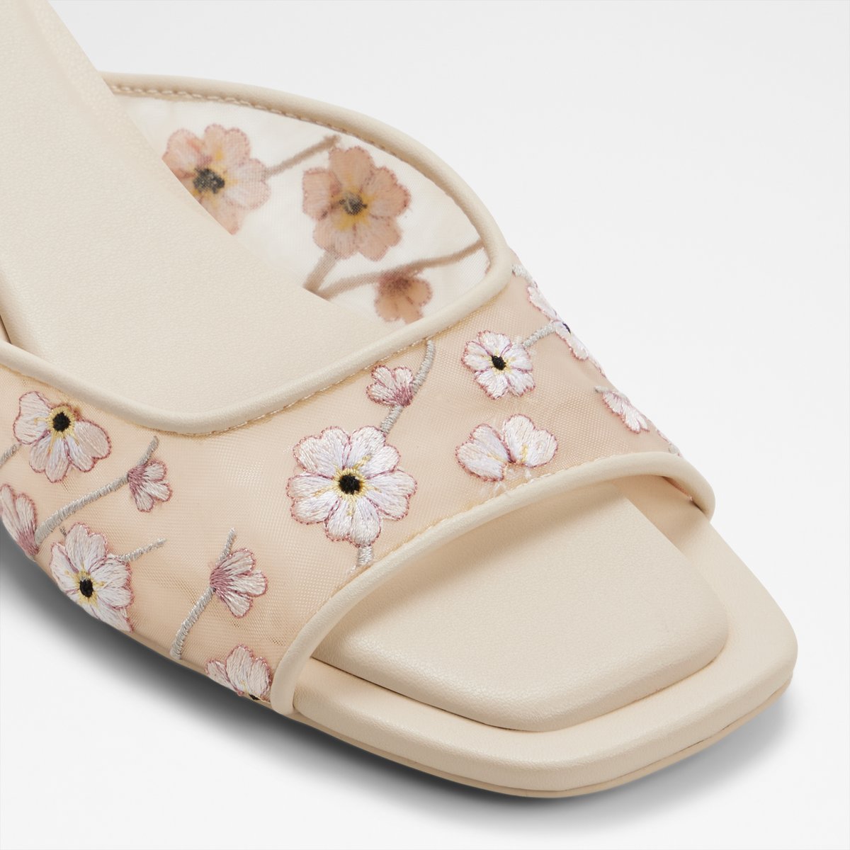 Riyana Heeled Sandals