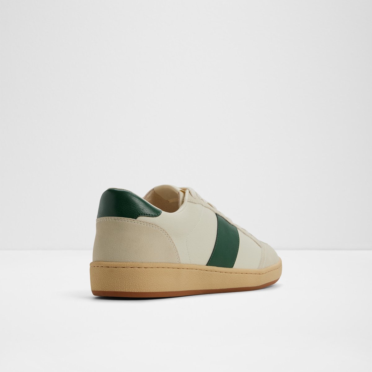 Roscoe Low-Top Sneakers