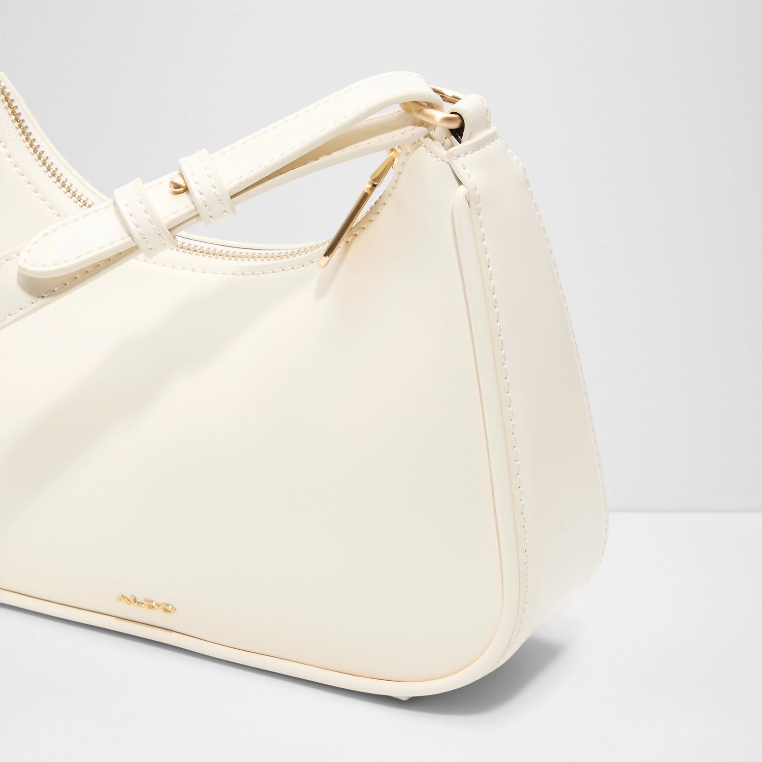 Sabryne Shoulder Bag