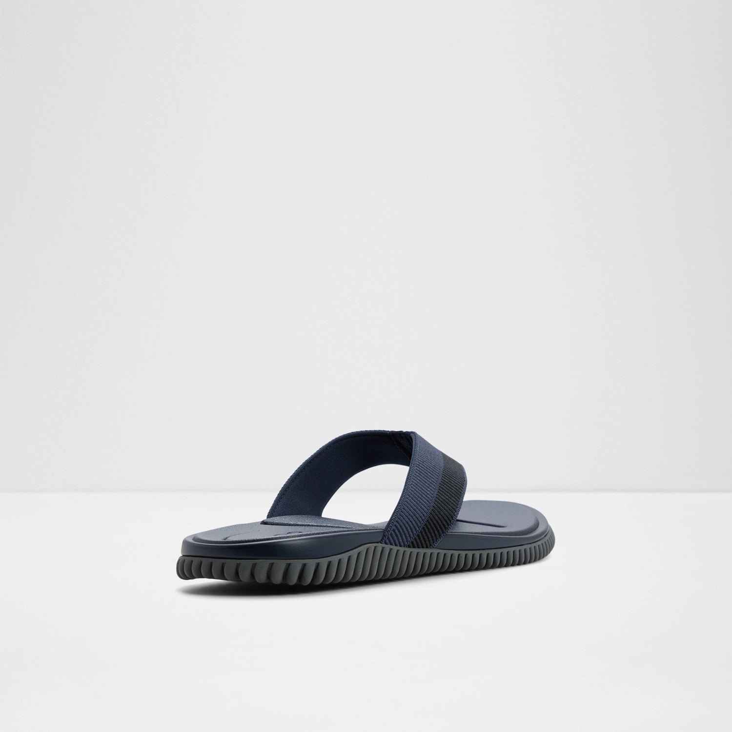 Sainz Thong Sandals