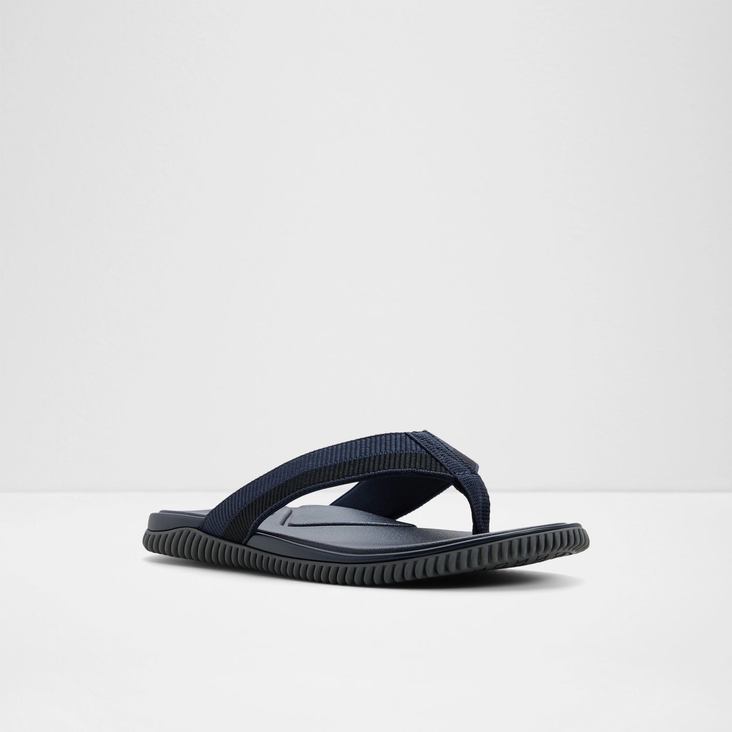 Sainz Thong Sandals