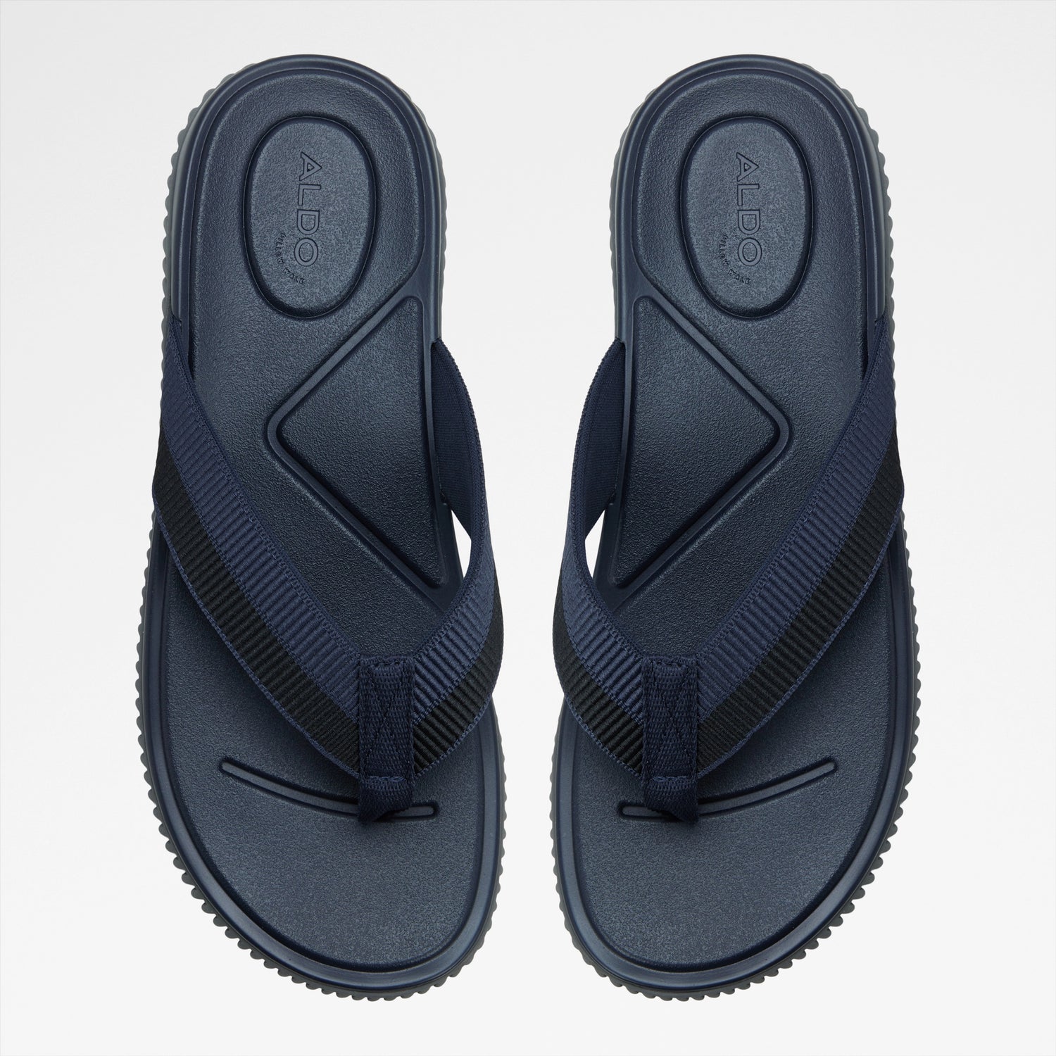 Sainz Thong Sandals