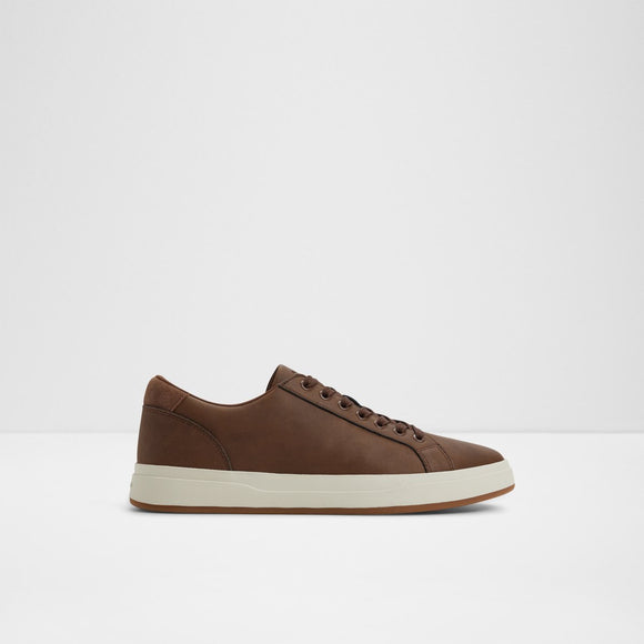 Scottiee Low-Top Sneakers
