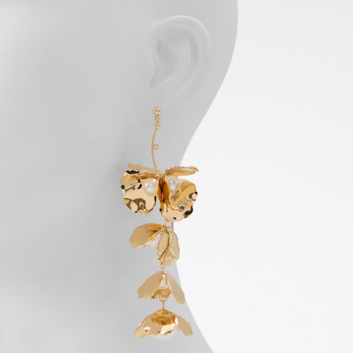 Serrenna Drop Earrings