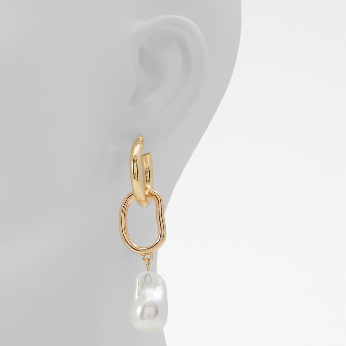 Sloanne Hoop Earrings