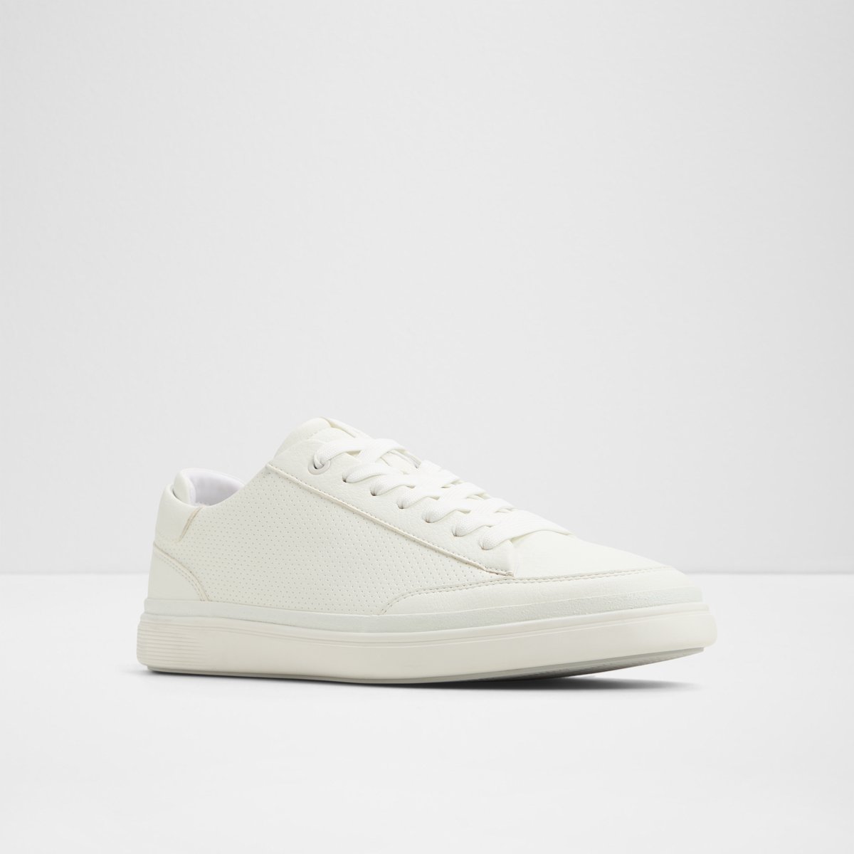 Stepup Low-Top Sneakers
