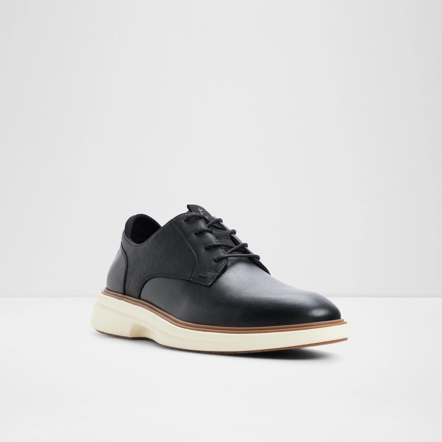 Tadeo Low-Top Sneakers