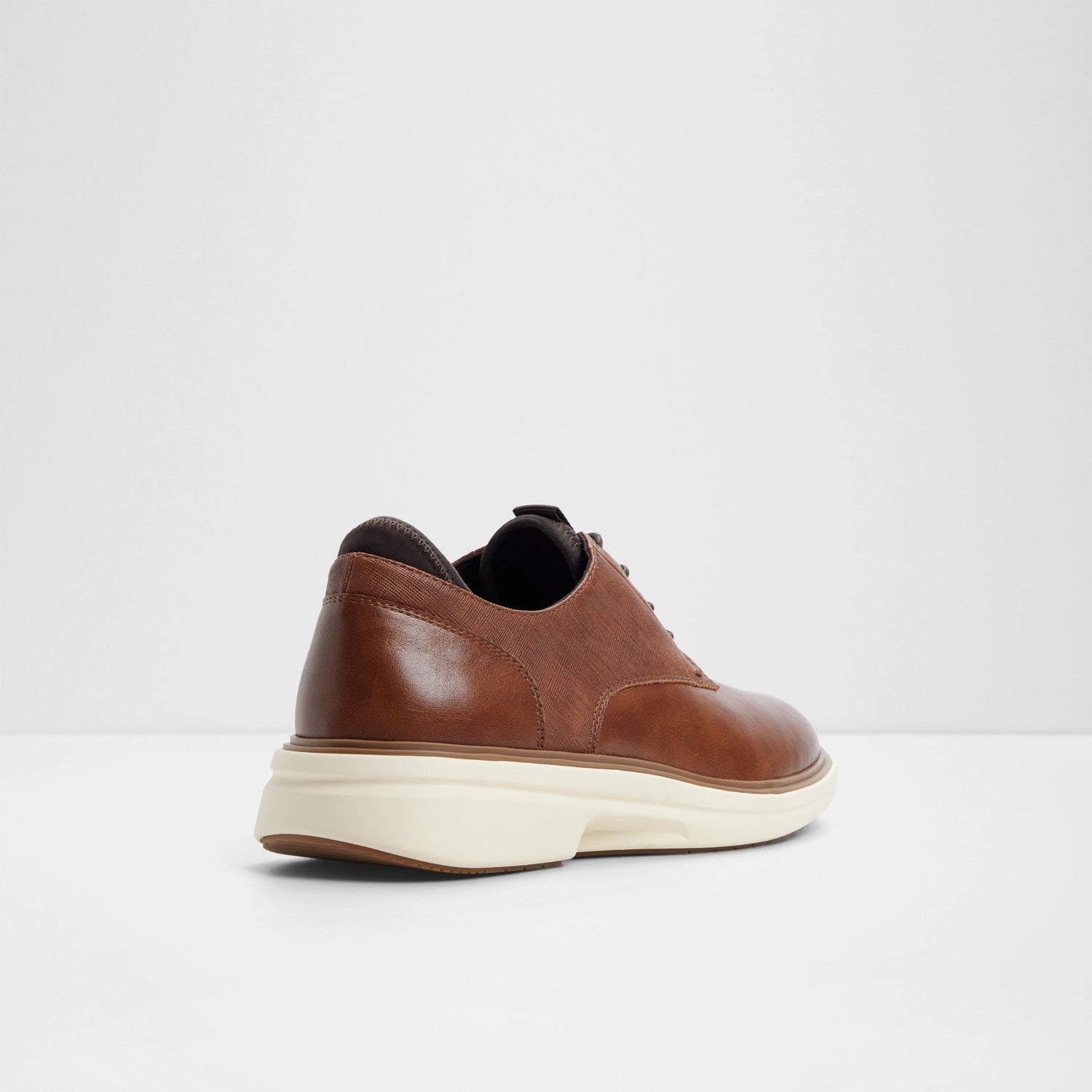Tadeo Low-Top Sneakers