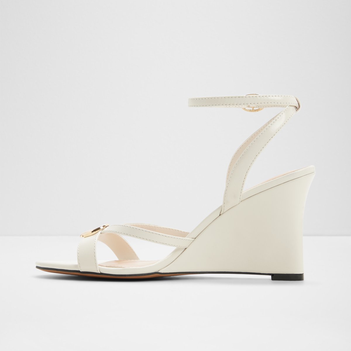 Tatiania Wedge Sandals