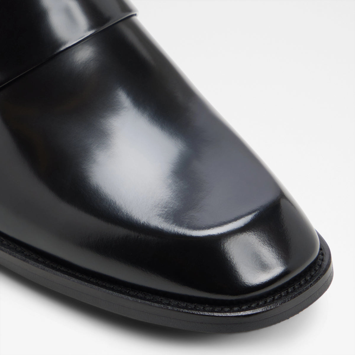 Theodor Loafers