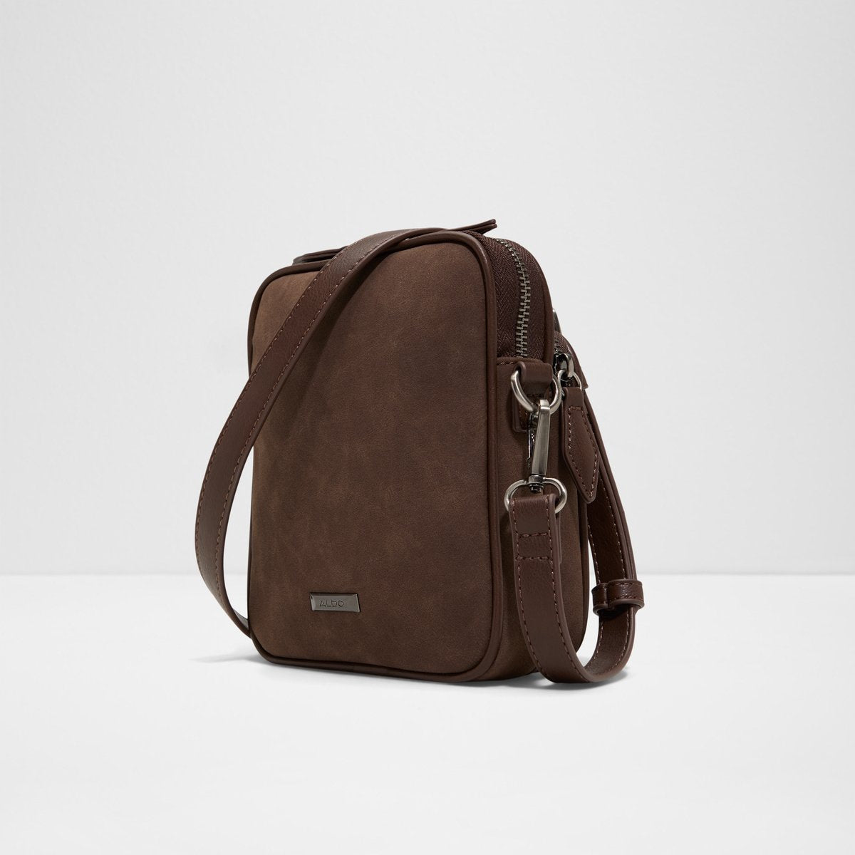 Thompso Cross Body Bag