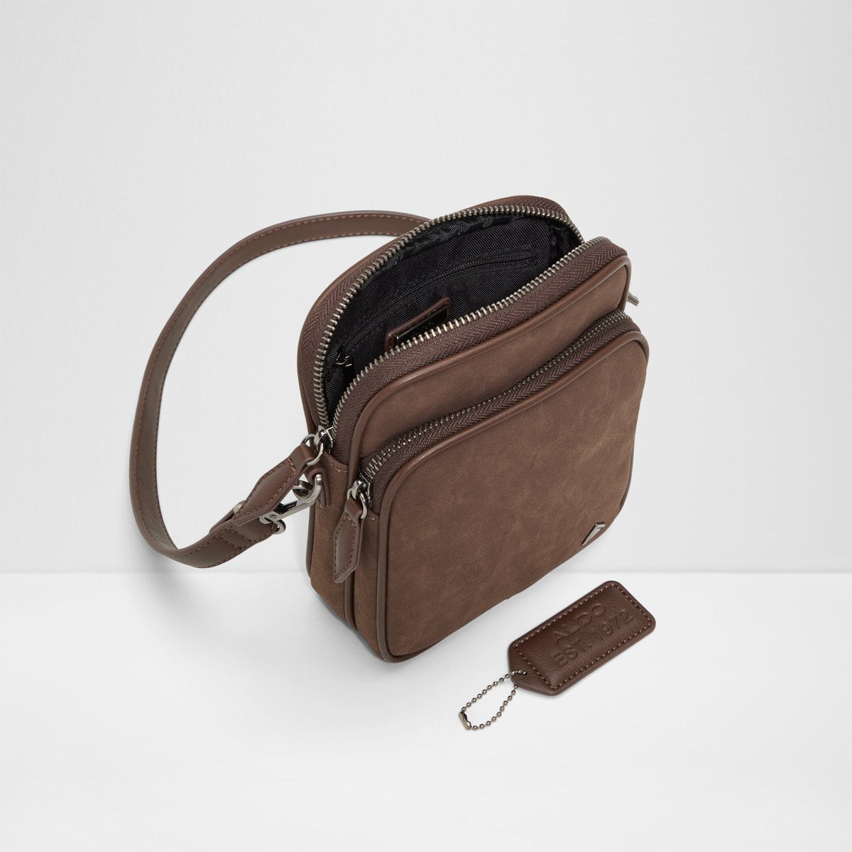 Thompso Cross Body Bag