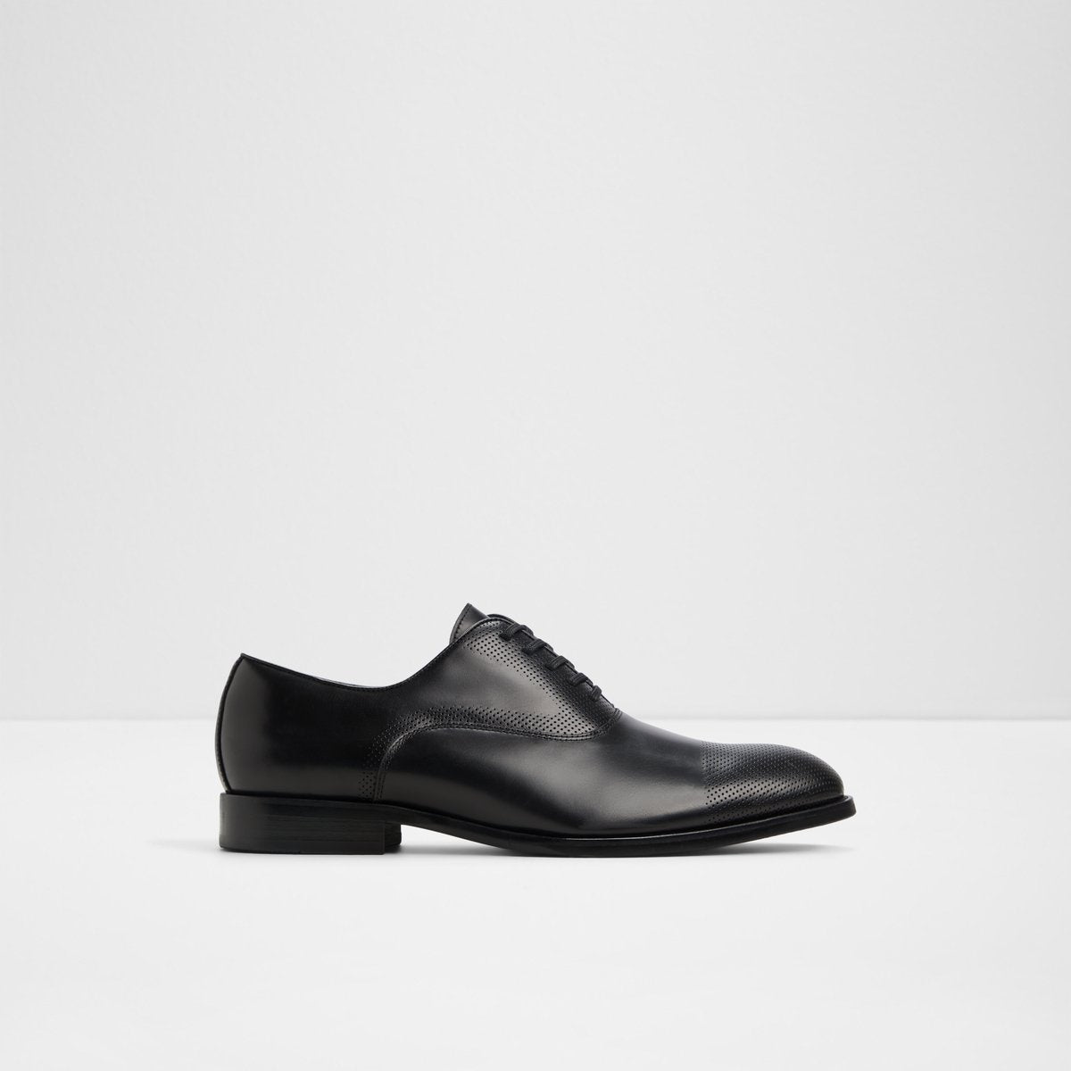 Toledo Lace-Up Shoes