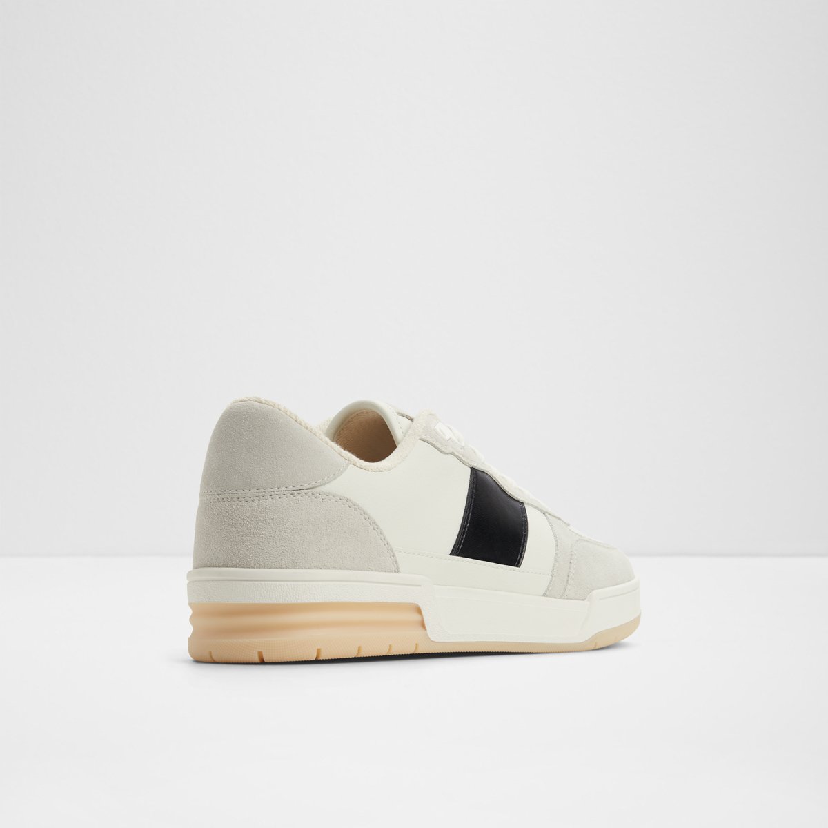 Topper Low-Top Sneakers
