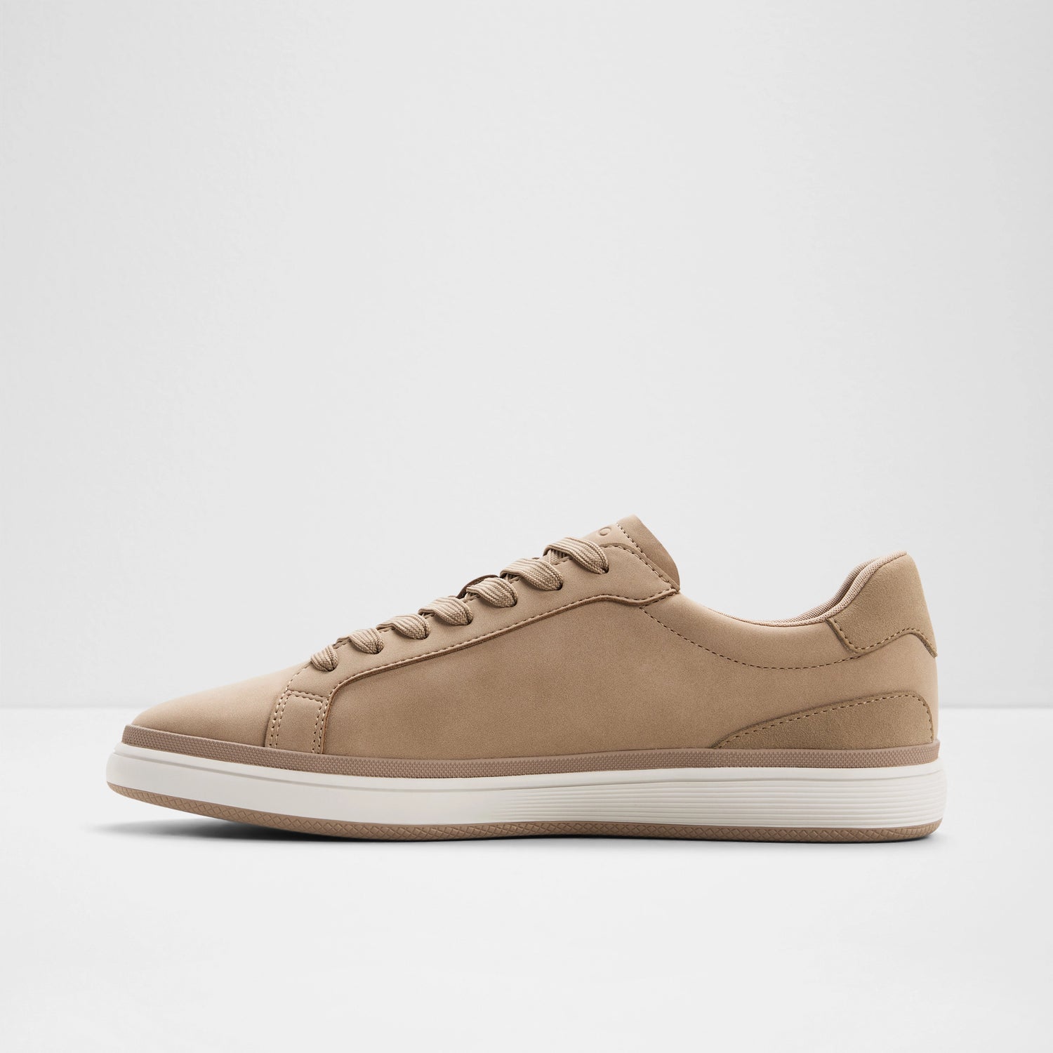 Tyrell Low-Top Sneakers