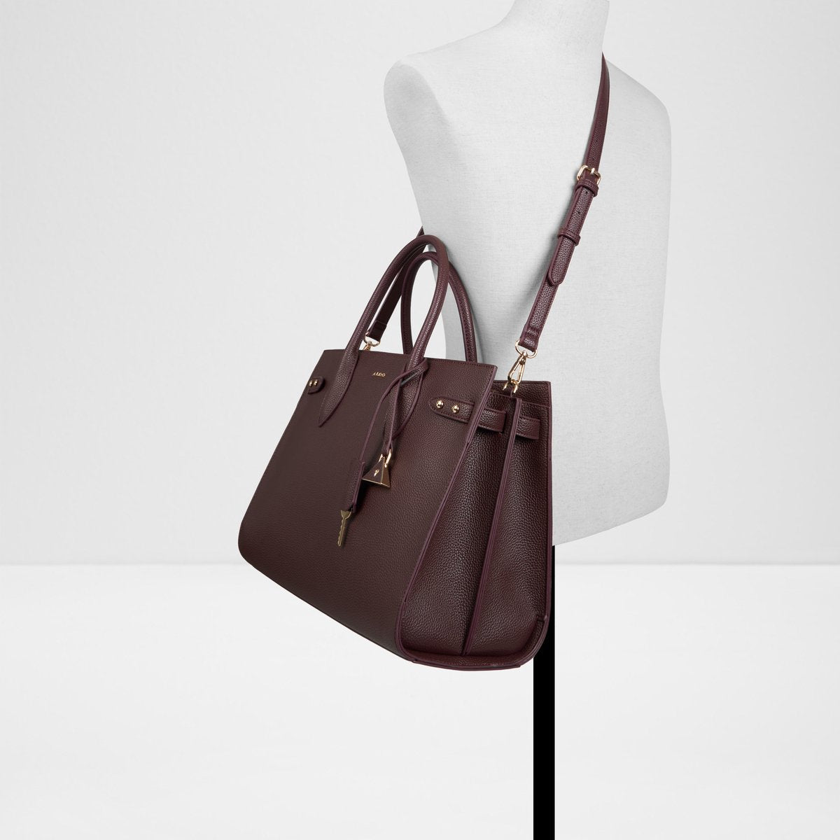 Unolaan Top Handle Bag