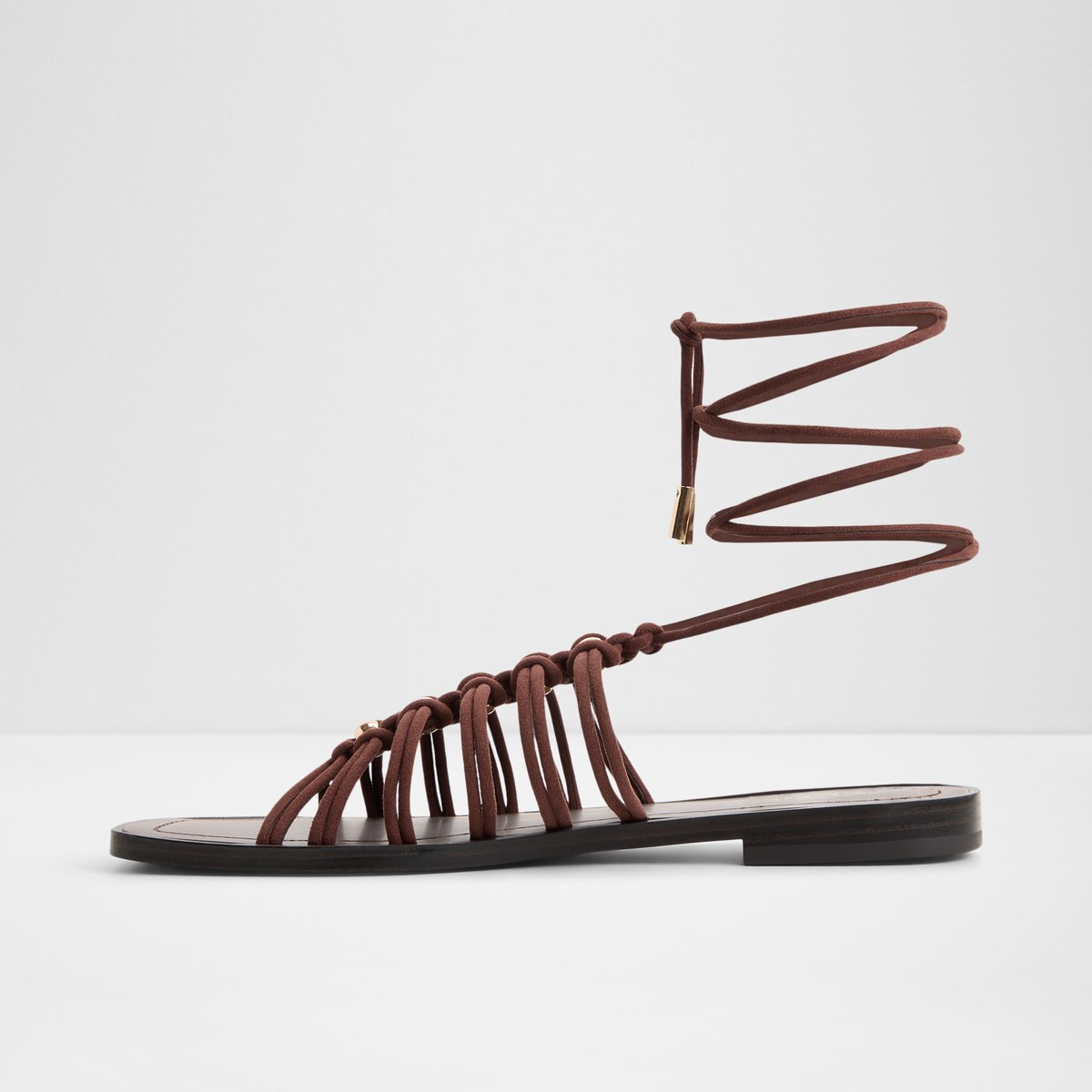 Unoma Flat Sandals