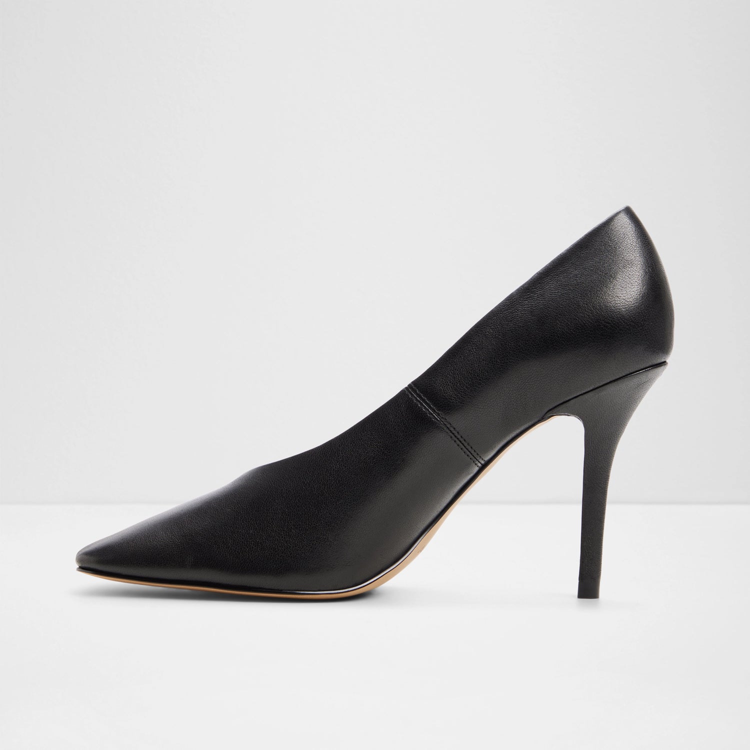 Velia Heeled Pumps