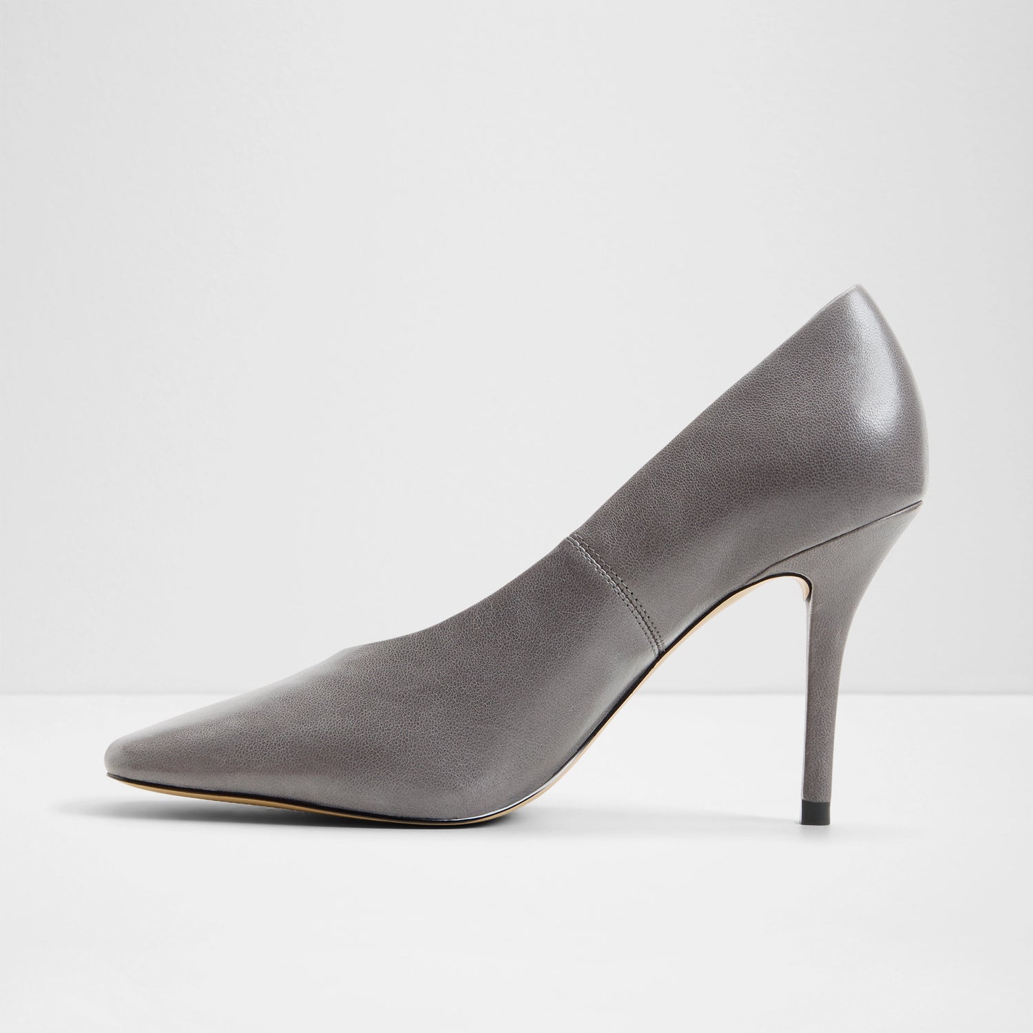 Velia Heeled Pumps