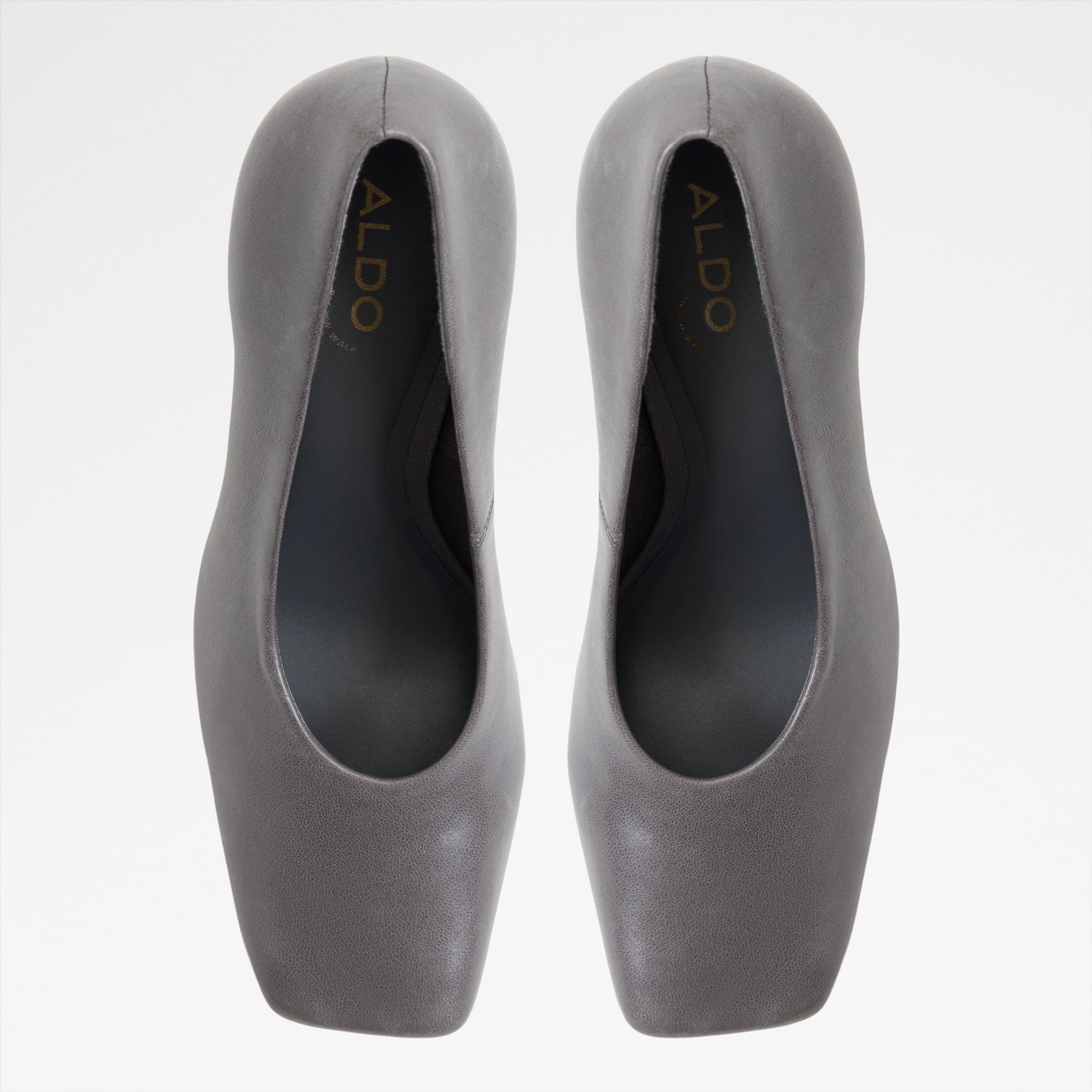 Velia Heeled Pumps