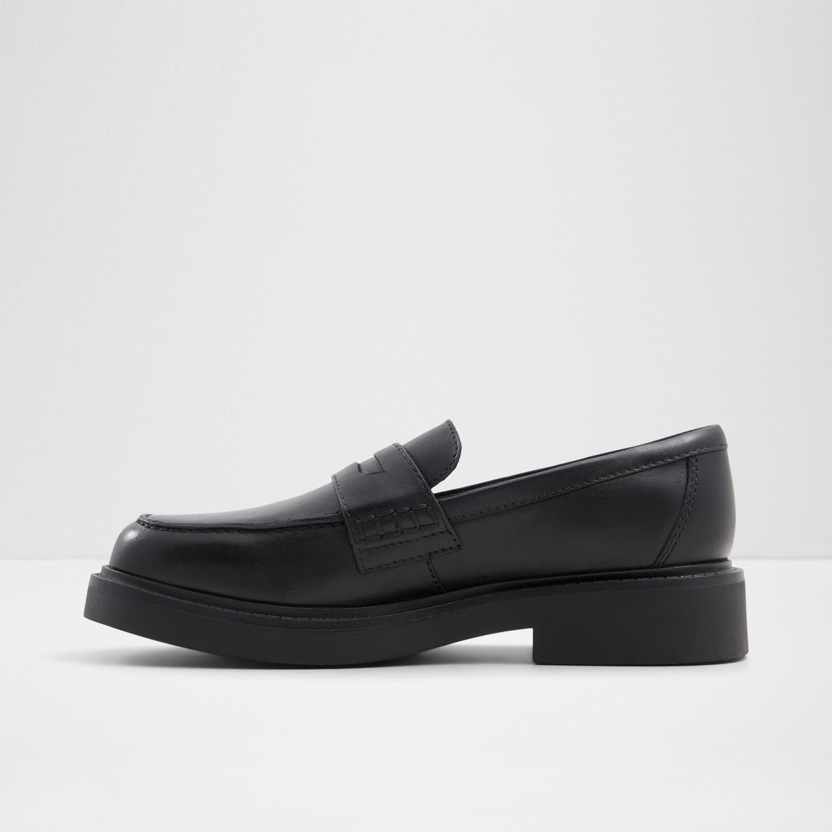 Verima Loafers