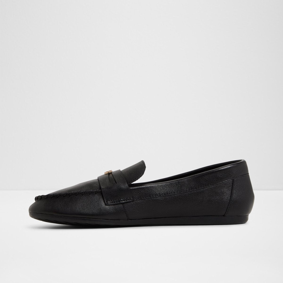Wylaena Loafers
