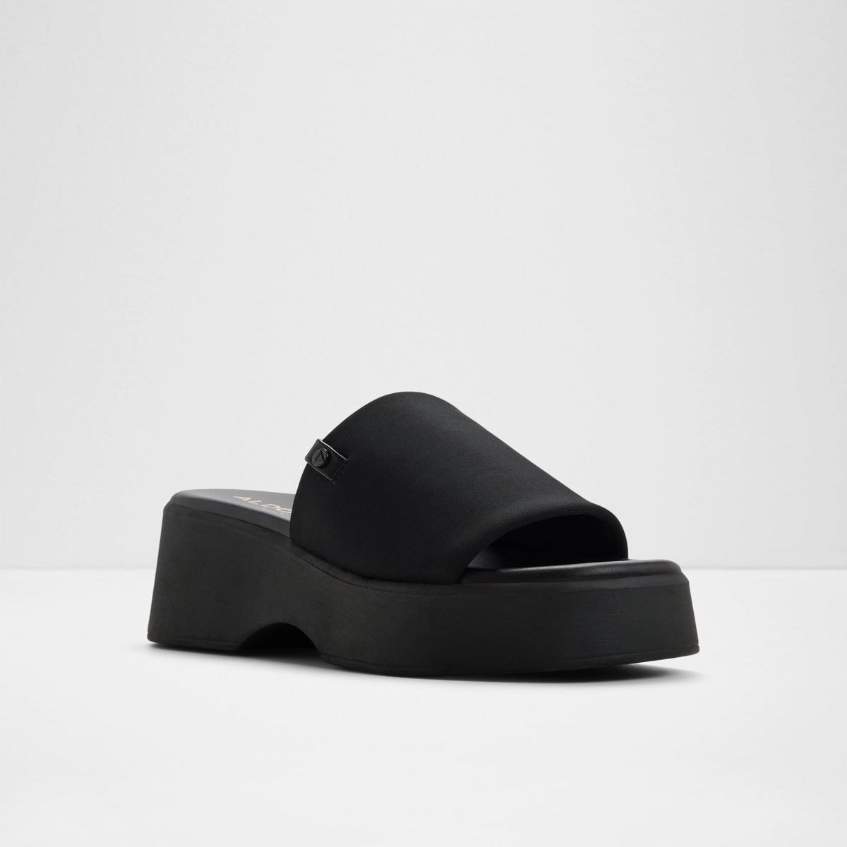 Yassu Slide Sandals