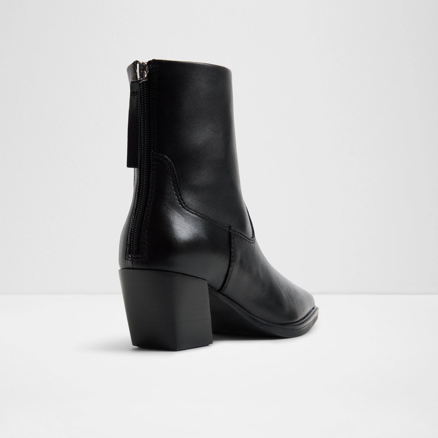 Ybiraweth Ankle Boots
