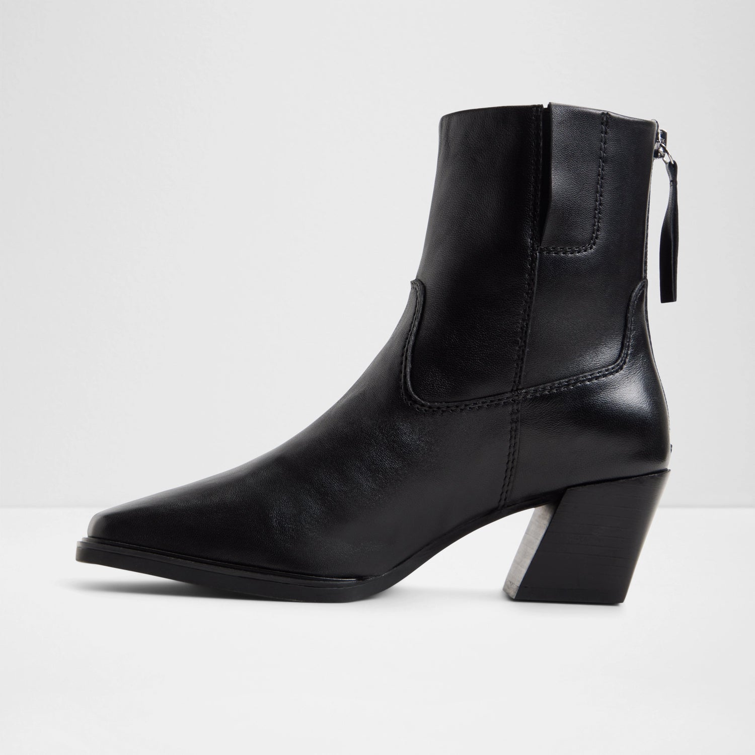 Ybiraweth Ankle Boots
