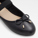 Yuji Ballet Flats