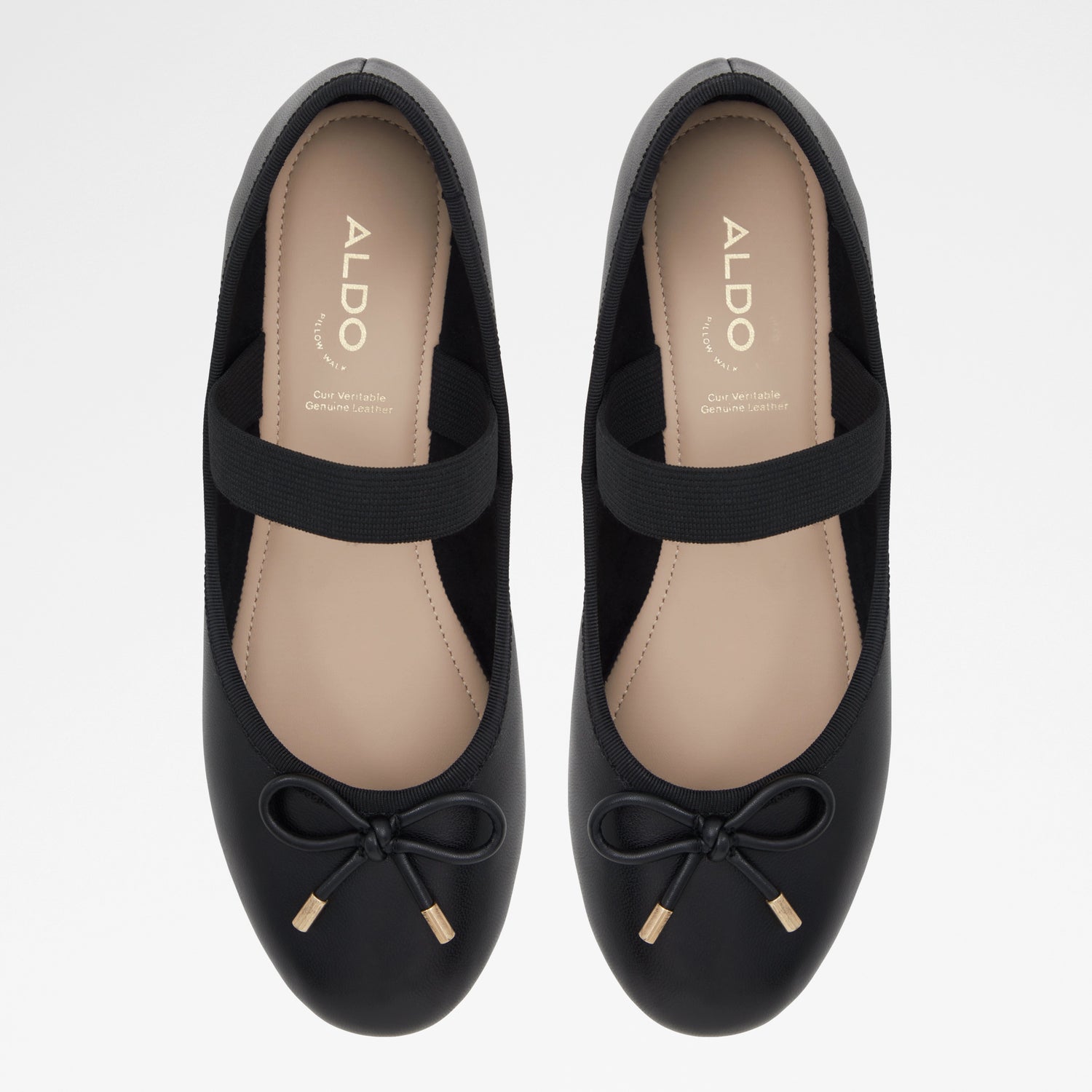 Yuji Ballet Flats