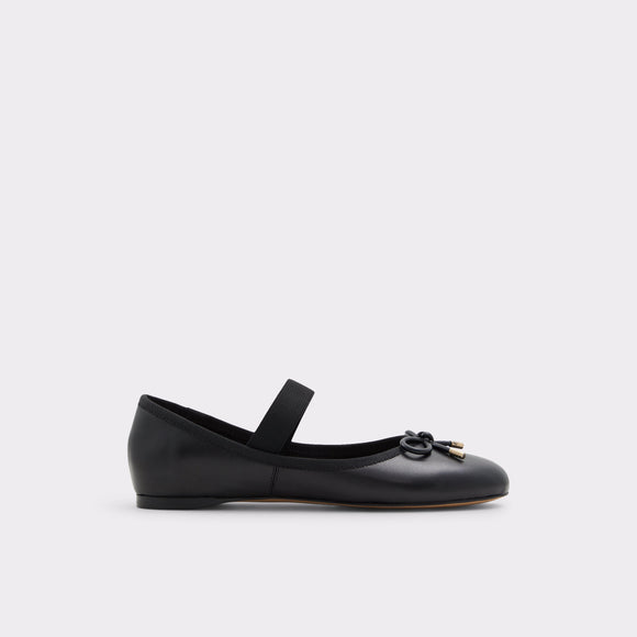 Yuji Ballet Flats