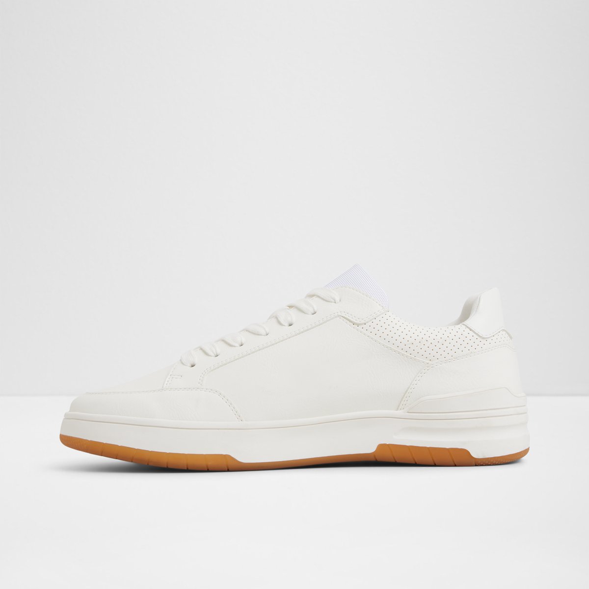 Zaiden Low-Top Sneakers