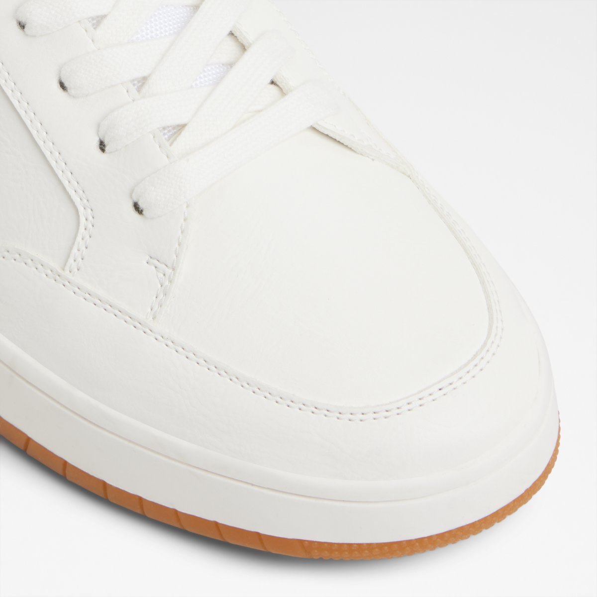 Zaiden Low-Top Sneakers