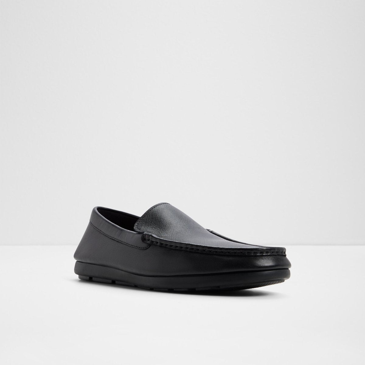 Zigosh Loafers