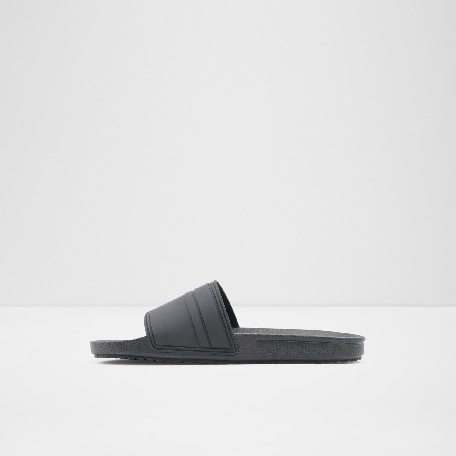 Dinmore Slide Sandals