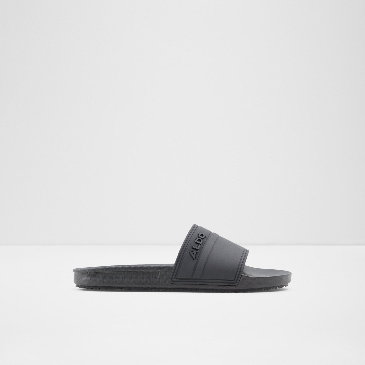 Dinmore Slide Sandals