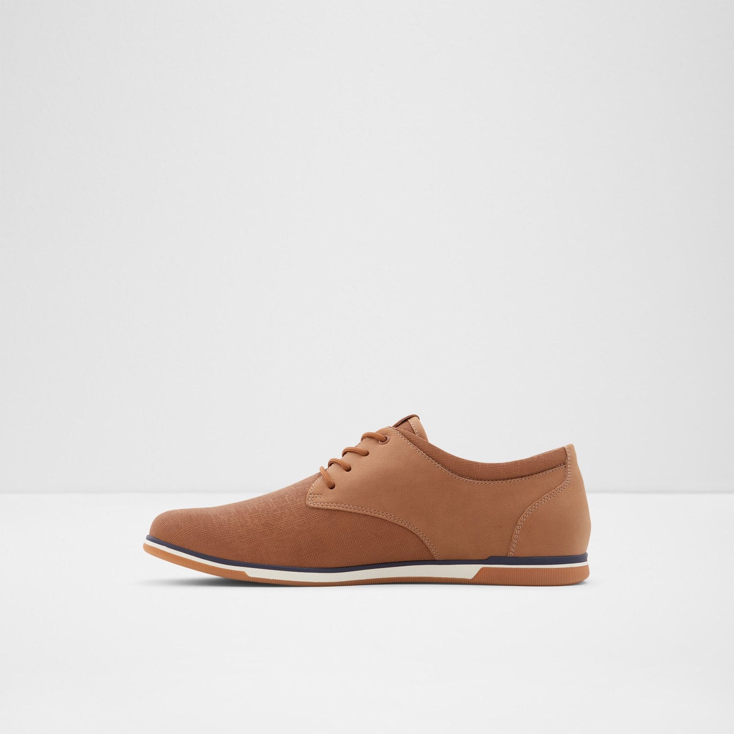 Heron Low-Top Sneakers