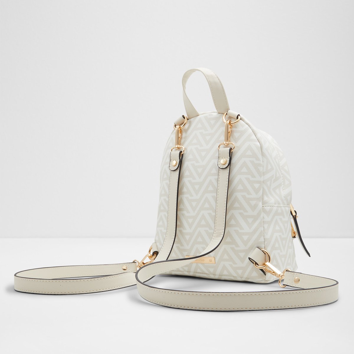 Iconipack Backpack