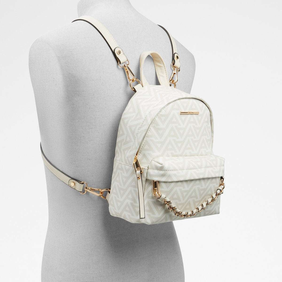Iconipack Backpack