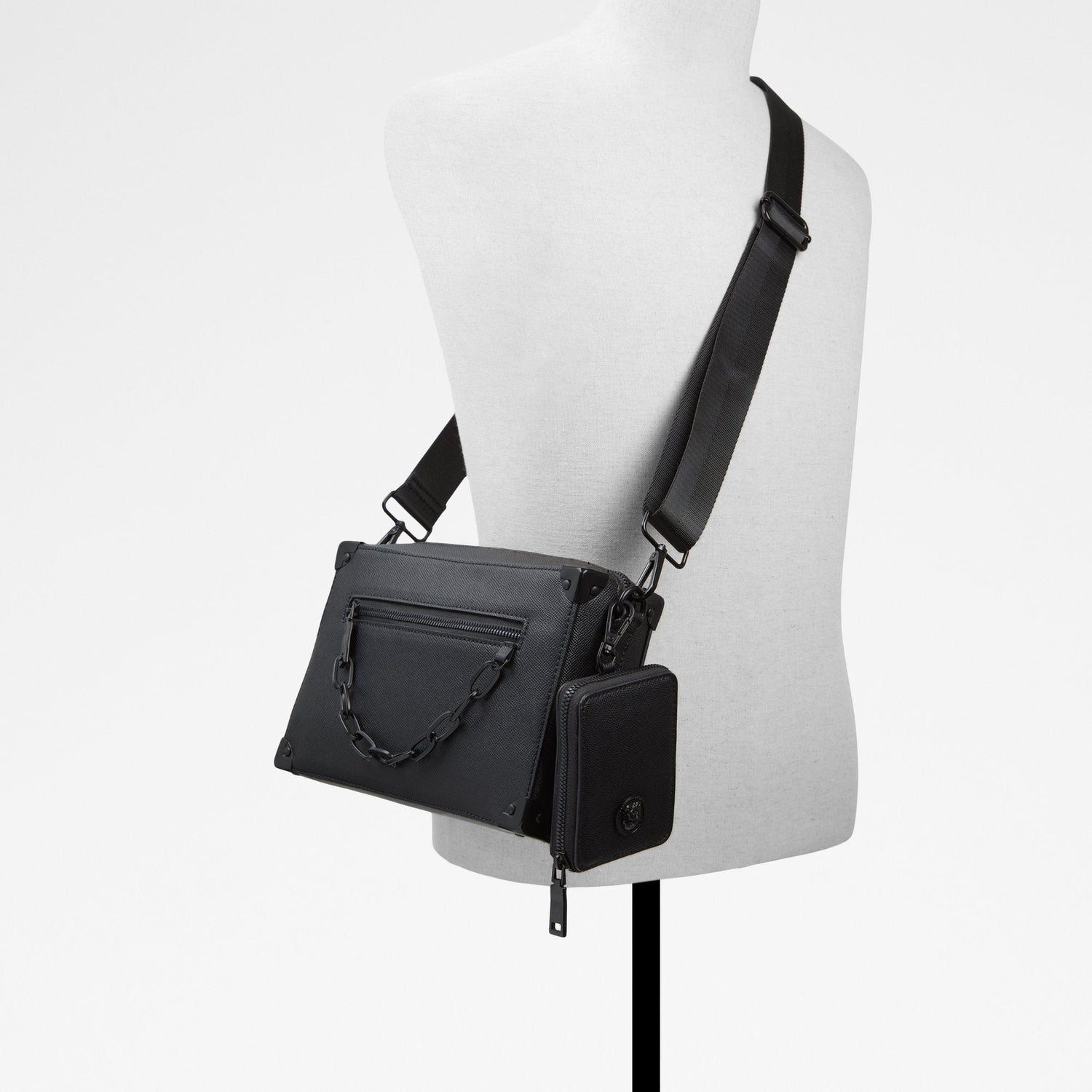 Maverton Cross Body Bag