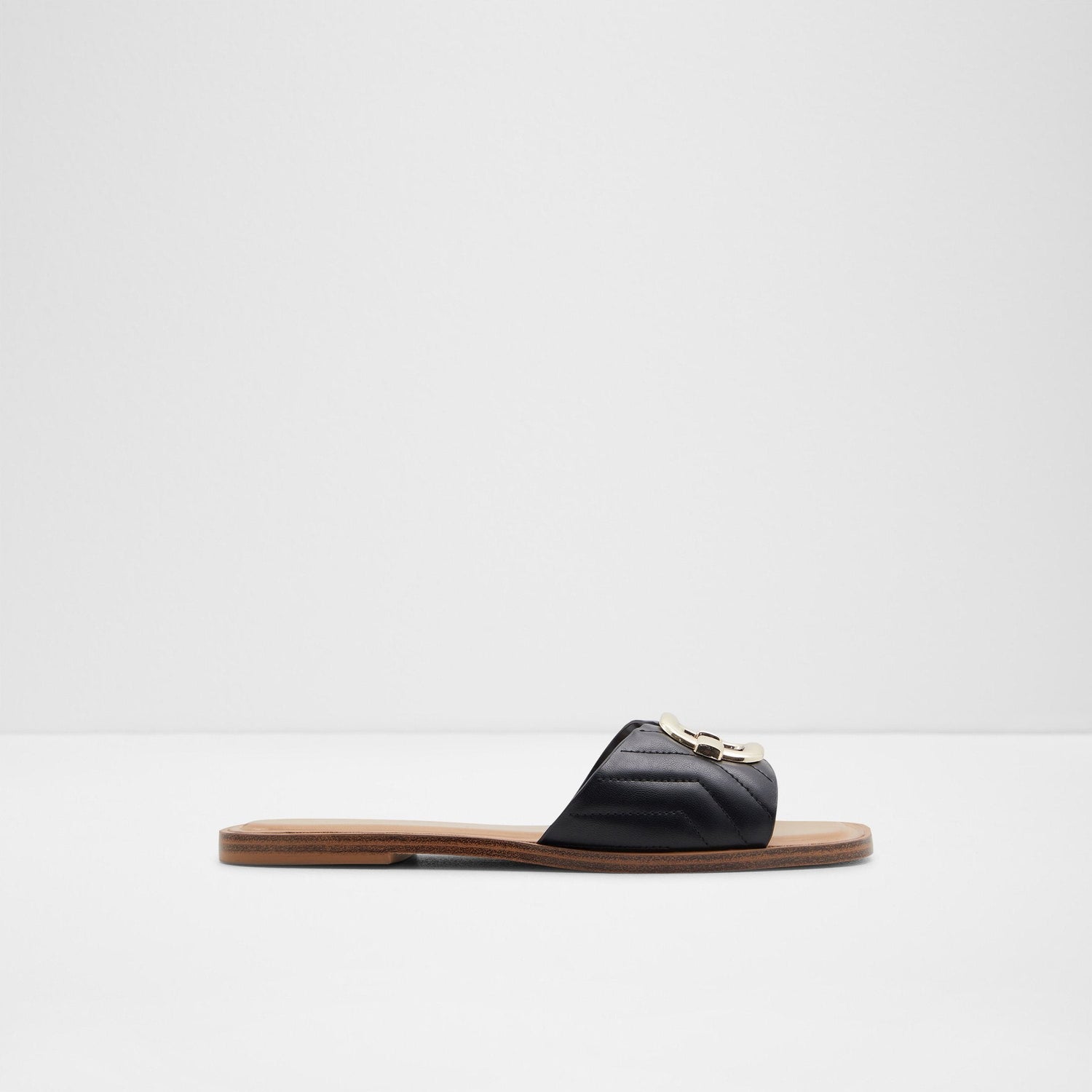 Qelajar Slide Sandals