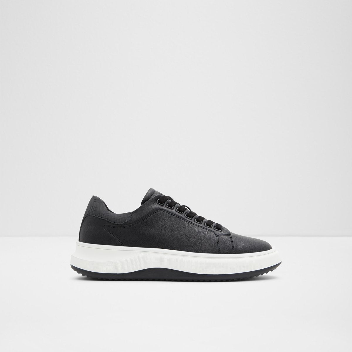 Wavespec Low-Top Sneakers
